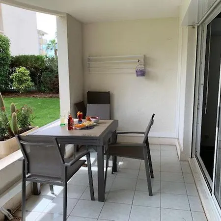 Location Port Frejus, Bord De דירה