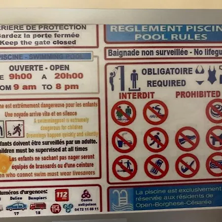 Location Port Frejus, Bord De Appartement *