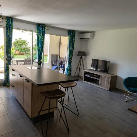 דירה Location Port Frejus, Bord De